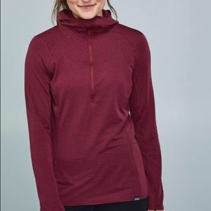 Patagonia Capilene base layer top red Sz XS